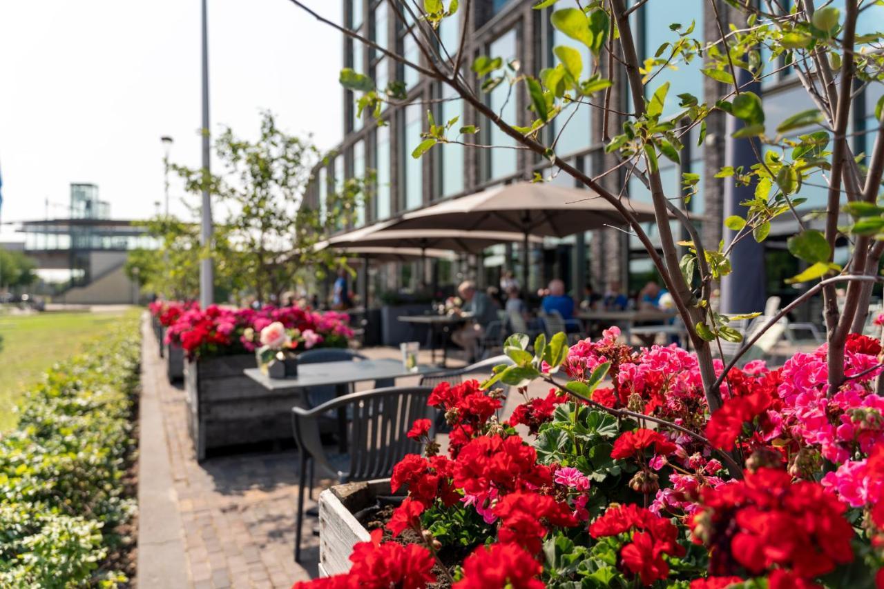 Van Der Valk Hotel Nijmegen-Lent Exterior foto